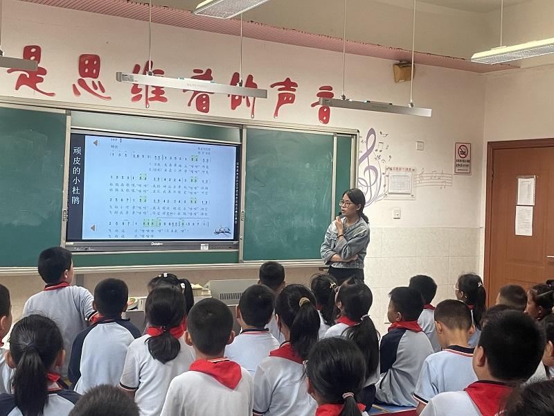 郭雨娟1.JPG 郭雨娟1.JPG