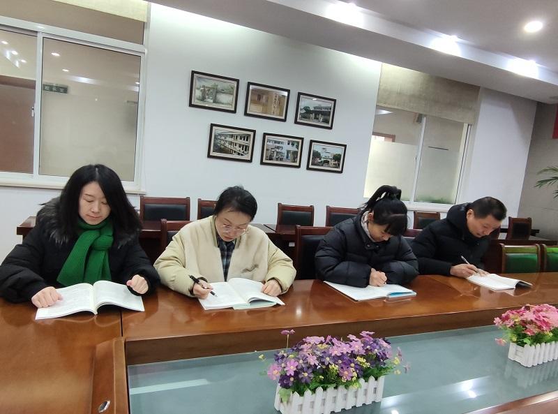 21.20-2新课标.jpg 21.20-2新课标.jpg