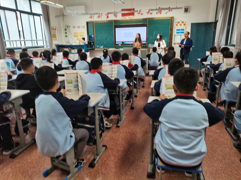 7. 整班朗读比赛.jpg 7. 整班朗读比赛.jpg