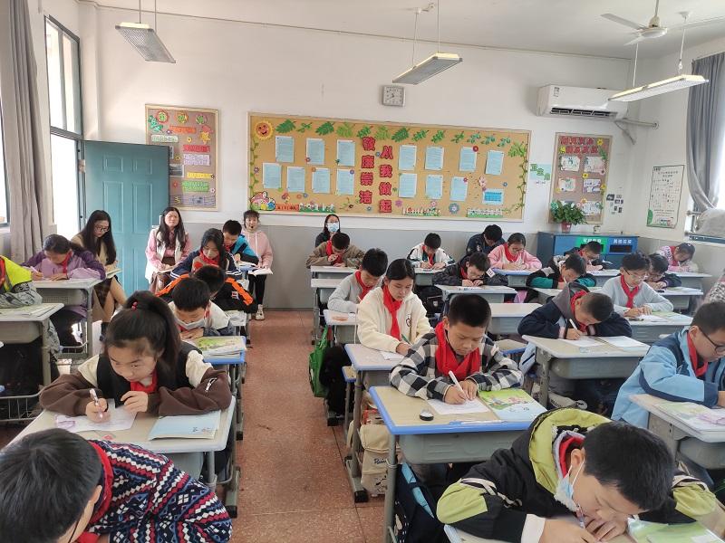 11.27-2吴一磨.jpg 11.27-2吴一磨.jpg