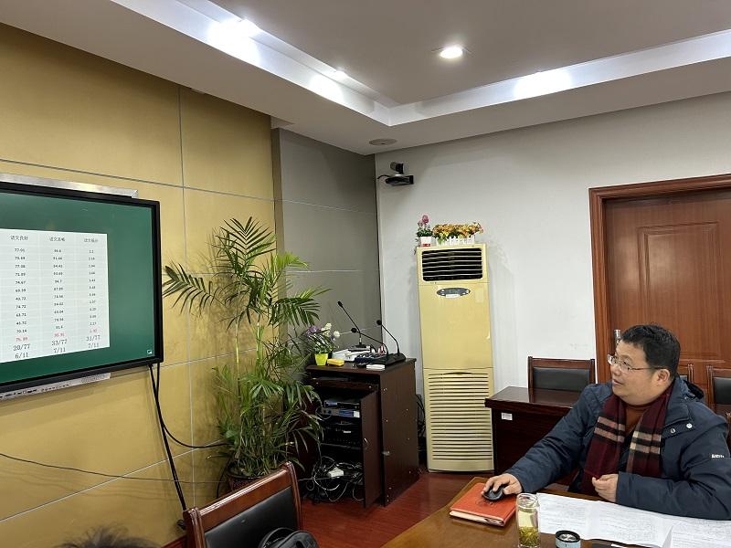 语文期初培训2.JPG 语文期初培训2.JPG