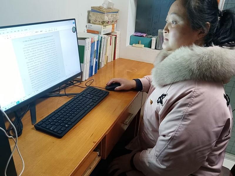 党员教师线上自主学习1.jpg 党员教师线上自主学习1.jpg