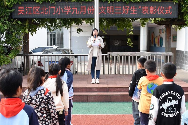 107e82ad29247a5cecb03165a11fff84.jpg 107e82ad29247a5cecb03165a11fff84.jpg