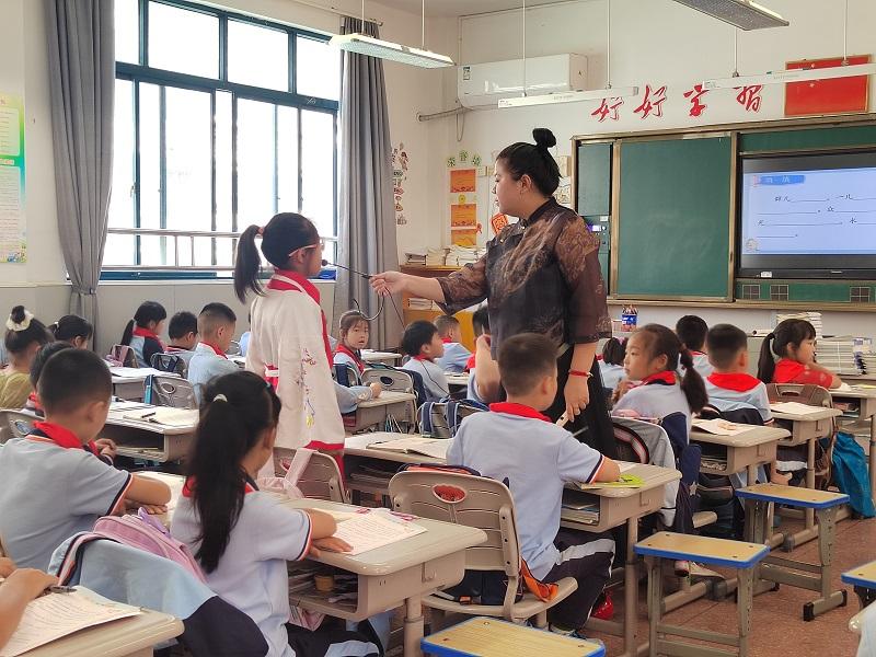 10月1.jpg 10月1.jpg