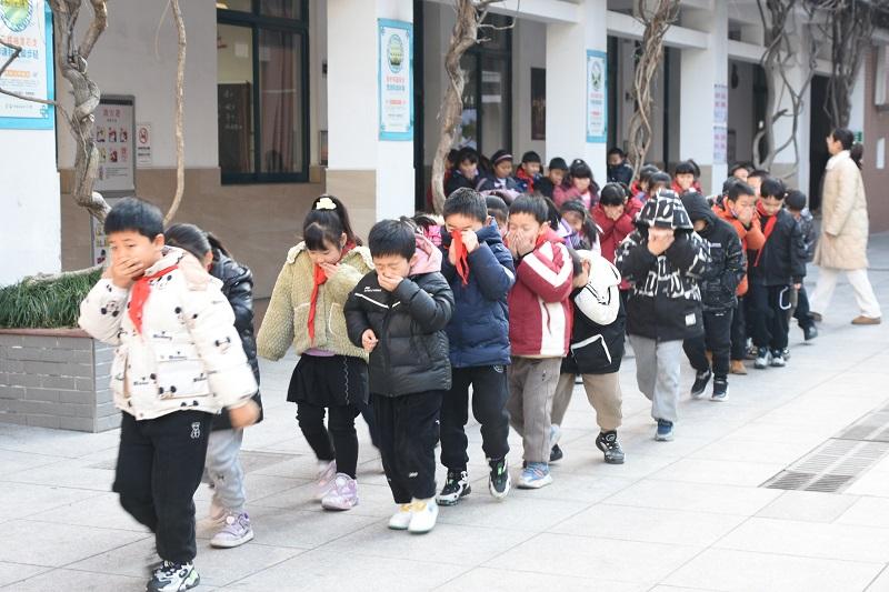 fd5a3d4748ea76e5b301204a33db24ce.JPG fd5a3d4748ea76e5b301204a33db24ce.JPG