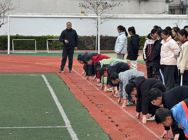 4A273972E2B09F84AA6E5426DC89C33D.jpg 4A273972E2B09F84AA6E5426DC89C33D.jpg