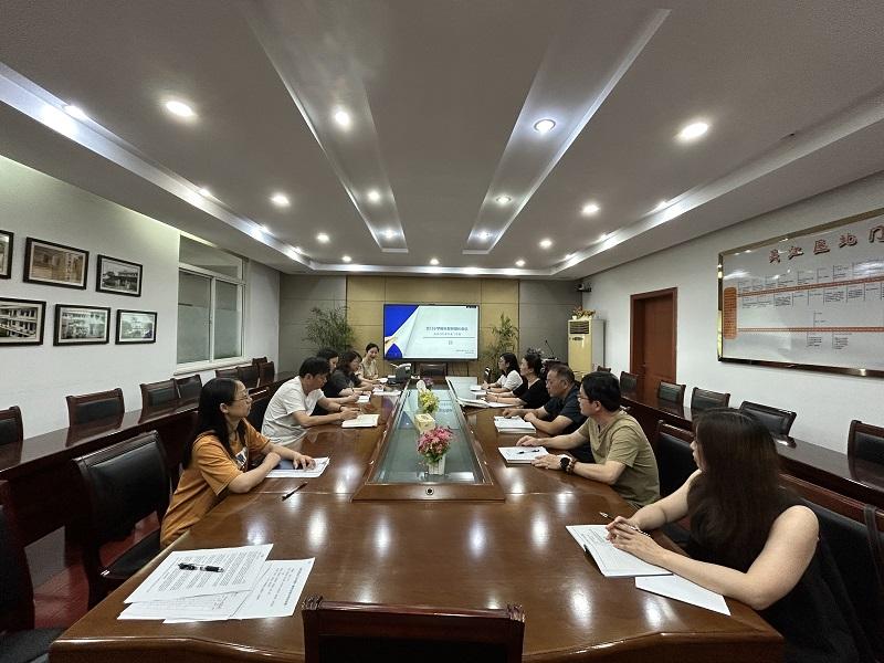 期末教研组长会议.jpg 期末教研组长会议.jpg